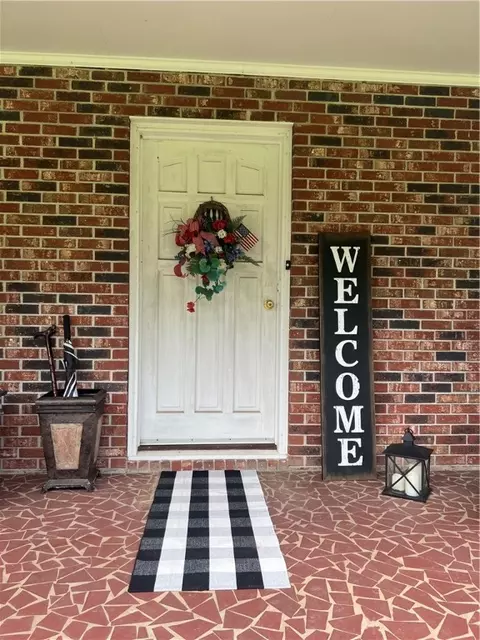211 Elizabeth St, Honea Path, SC 29654 photo 3