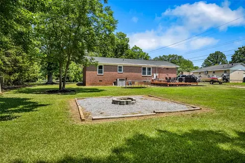 401 Harper St, Honea Path, SC 29654 photo 23