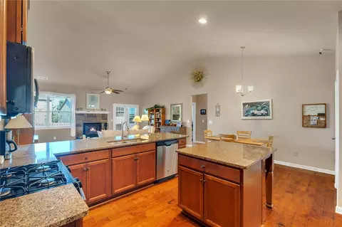 201 Marshfield Ct, Easley, SC 29642 photo 17