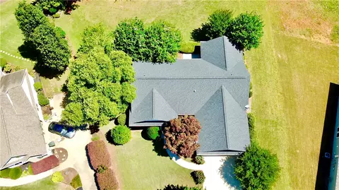4003 Turnberry Loop, Seneca, SC 29678 photo 8