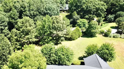 4003 Turnberry Loop, Seneca, SC 29678 photo 9