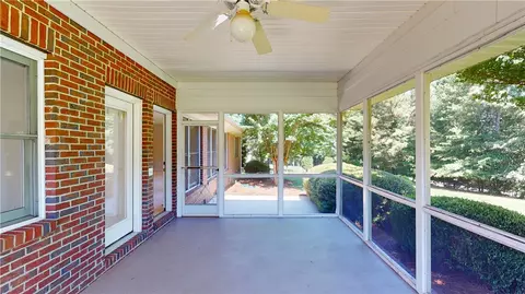 4003 Turnberry Loop, Seneca, SC 29678 photo 19