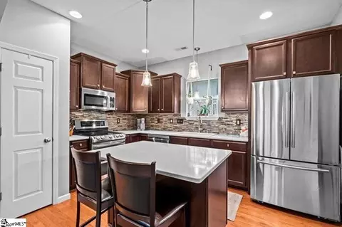 2218 Wright Dr, Greer, SC 29651 photo 6