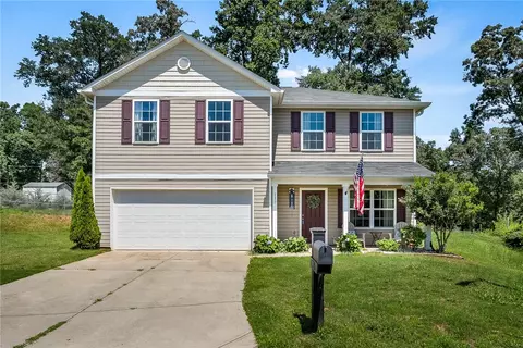 113 Dahlgren Ct, Duncan, SC 29334