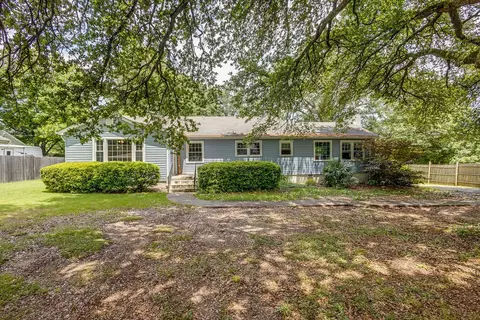 325 S Hamilton St, Williamston, SC 29697