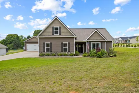 1039 Old Bethlehem School Rd, Pickens, SC 29671