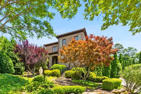 333 Sorono Dr, Greenville, SC 29609
