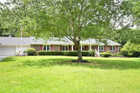 116 Oakland Dr, Piedmont, SC 29673