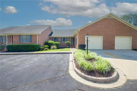 2030 Cardinal Park Dr, Anderson, SC 29621
