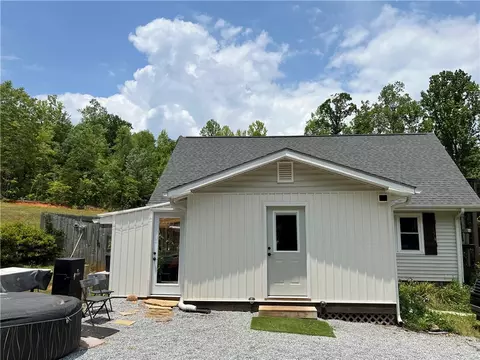 816 Earls Bridge Rd, Easley, SC 29640 photo 4