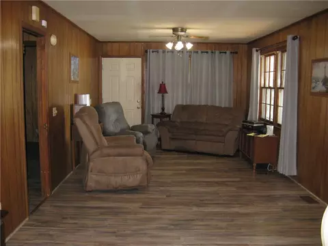 155 A Frame Rd, Iva, SC 29655 photo 3