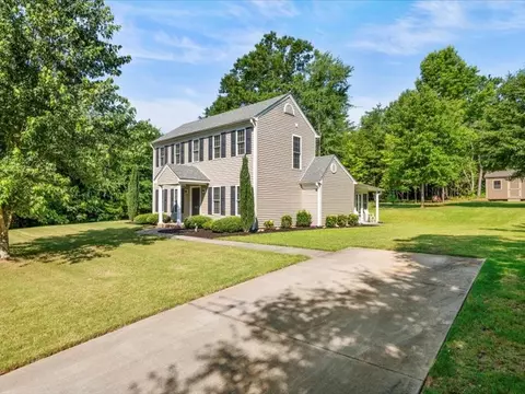 12177 Friendship Loop Dr, Seneca, SC 29678 photo 3