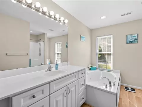 12177 Friendship Loop Dr, Seneca, SC 29678 photo 13