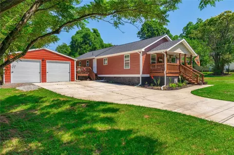 110 Linwood St, Easley, SC 29640