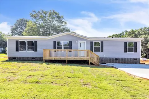 113 Meadowridge Dr, Easley, SC 29642