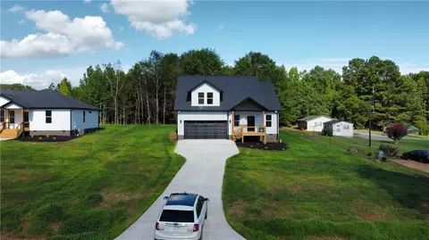 1310 Vandale Pl, Anderson, SC 29626