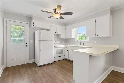 102 E St, Williamston, SC 29697 photo 6