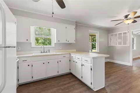 102 E St, Williamston, SC 29697 photo 5