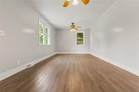 102 E St, Williamston, SC 29697 photo 7