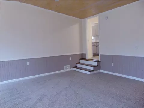 Living - 113 View Place Ct, Easley, SC 29640 photo 2 of 6