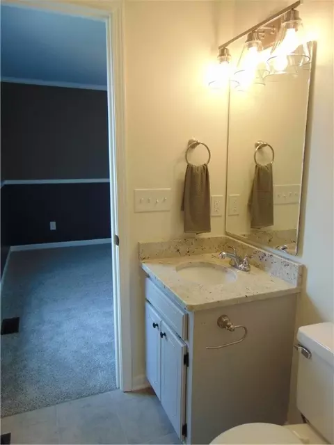 Bath - 113 View Place Ct, Easley, SC 29640 photo 8 of 8