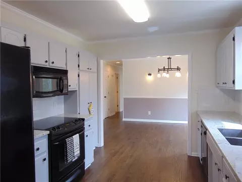 Kitchen - 113 View Place Ct, Easley, SC 29640 photo 2 of 5