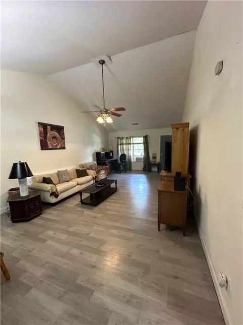 3 Dendy St, Pelzer, SC 29669 photo 7