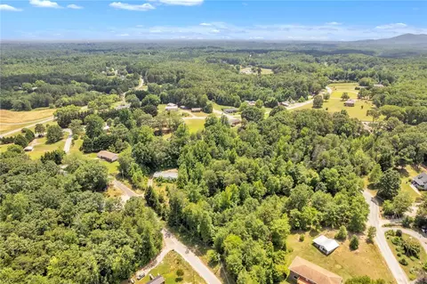1021 Santee Dr, Walhalla, SC 29691 photo 7