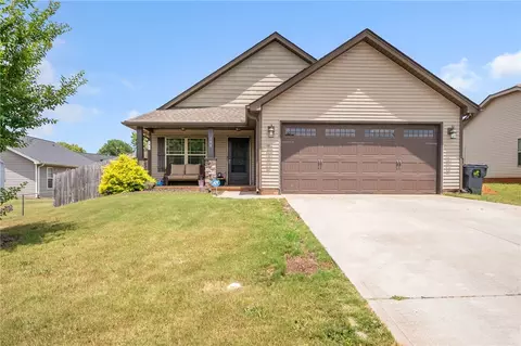 108 Veranda Cir, Pendleton, SC 29670