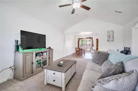 108 Veranda Cir, Pendleton, SC 29670 photo 4