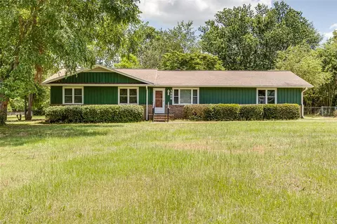 1208 Old Roberts Church Rd, Anderson, SC 29626
