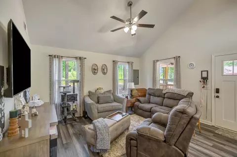 209 Crystal Ln, Walhalla, SC 29691 photo 7