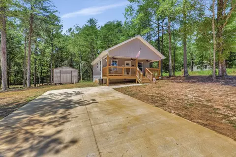 209 Crystal Ln, Walhalla, SC 29691