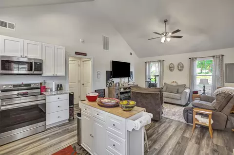 209 Crystal Ln, Walhalla, SC 29691 photo 10