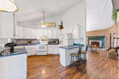 115 Ridgemont Ct, Easley, SC 29642 photo 8