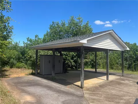 230 Kudzu Dr, Walhalla, SC 29691 photo 4