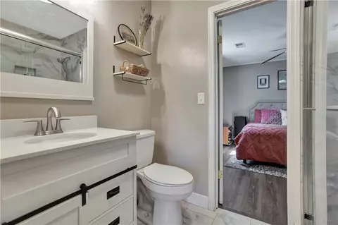 402 S Elm St, Pendleton, SC 29670 photo 15