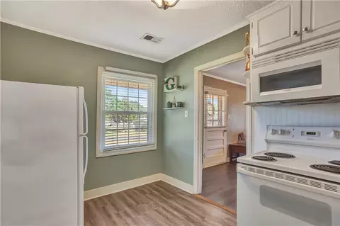 402 S Elm St, Pendleton, SC 29670 photo 19