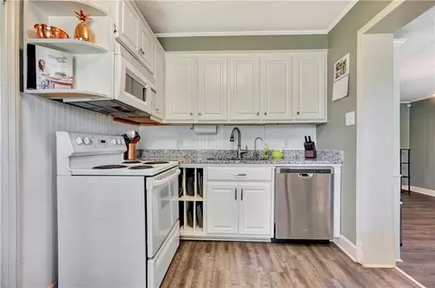 402 S Elm St, Pendleton, SC 29670 photo 18