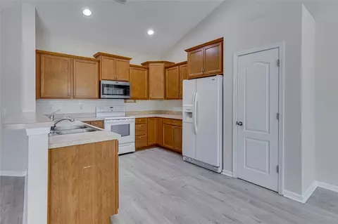 115 Caledonia Dr, Easley, SC 29642 photo 15