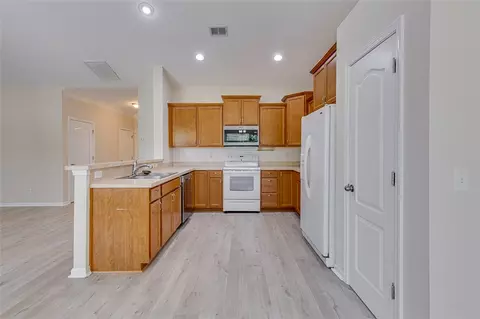 115 Caledonia Dr, Easley, SC 29642 photo 16