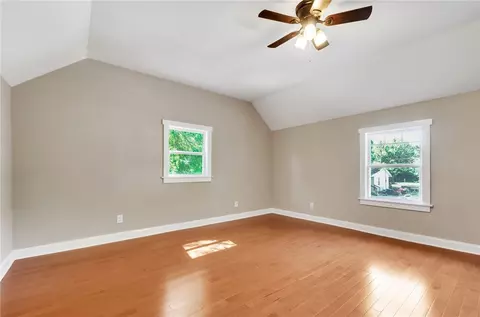 110 W 3rd St, Williamston, SC 29697 photo 18