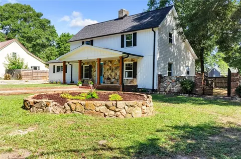 110 W 3rd St, Williamston, SC 29697 photo 4