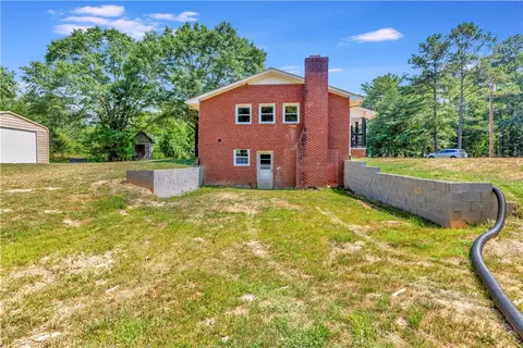 105 Evatt Rd, Honea Path, SC 29654 photo 4