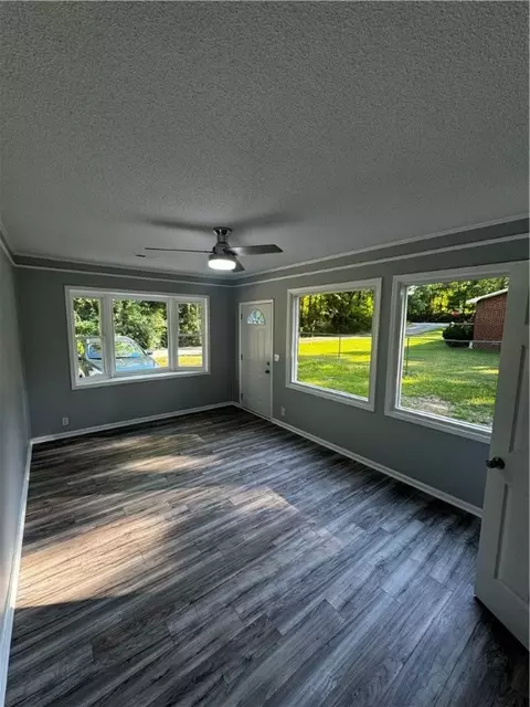 3 Walker St, Honea Path, SC 29654 photo 6