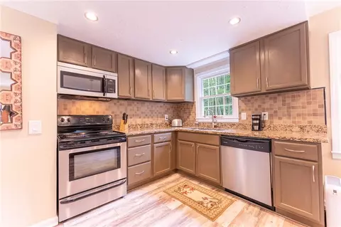 218 Heather Dr, Central, SC 29630 photo 7