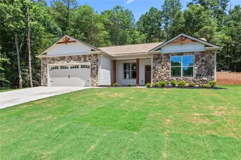 125 Portman Dr, Townville, SC 29689