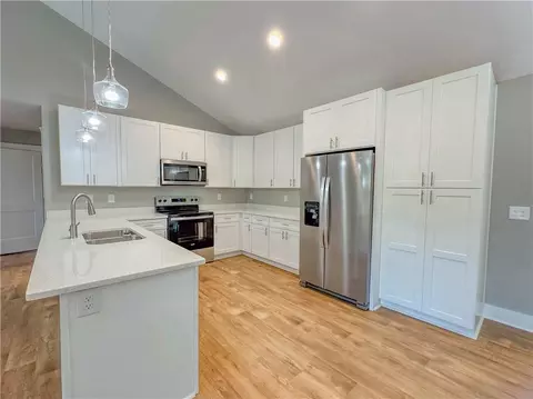 558 Fairfield Rd, Walhalla, SC 29691 photo 9