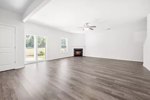 Living - 109 Granada Pl, Seneca, SC 29678 photo 1 of 4