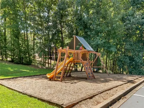 Exterior - 331 N Summit Dr, Seneca, SC 29672 photo 6 of 7